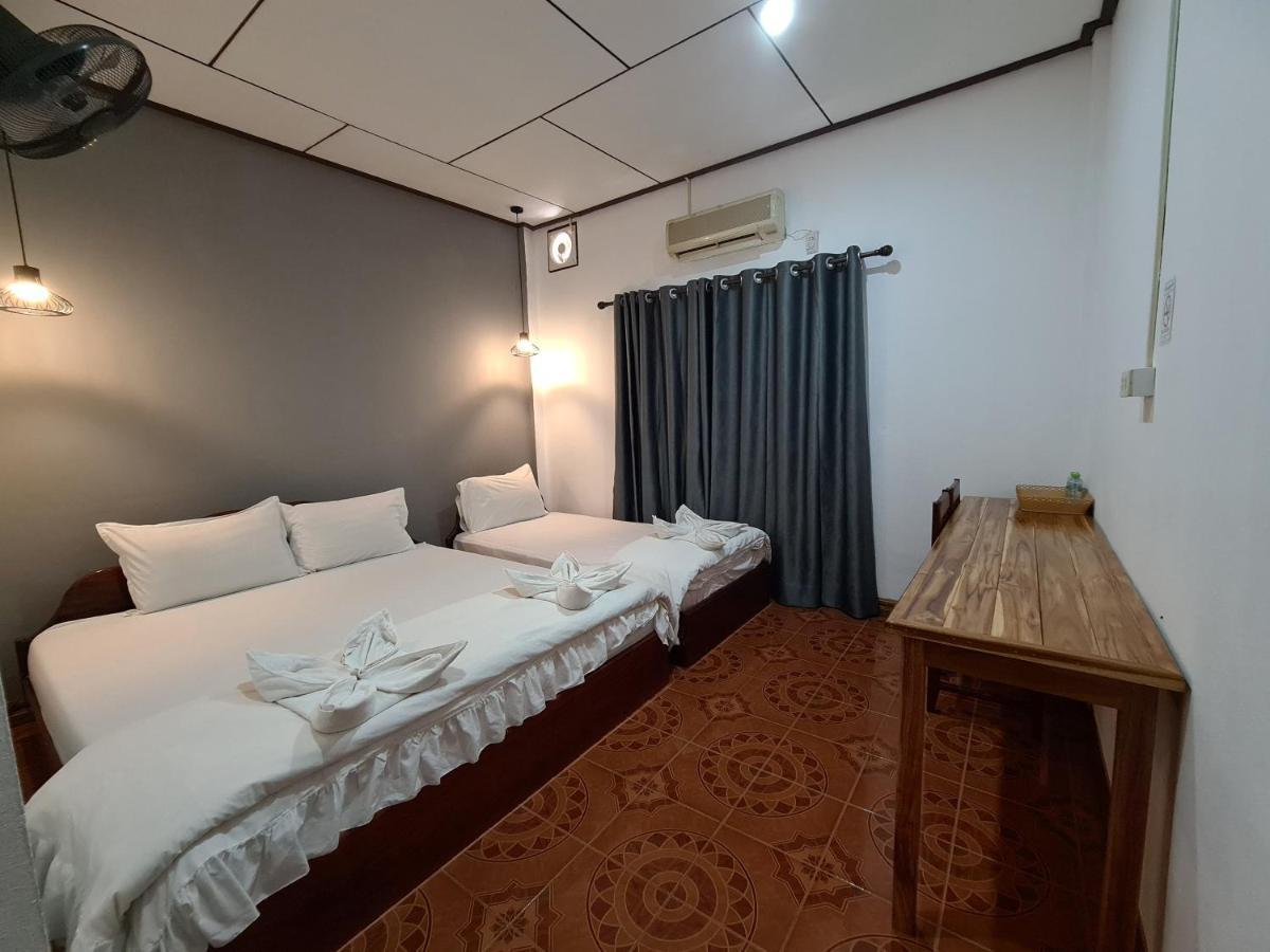Saphaothong Guesthouse Ванг Виенг Екстериор снимка