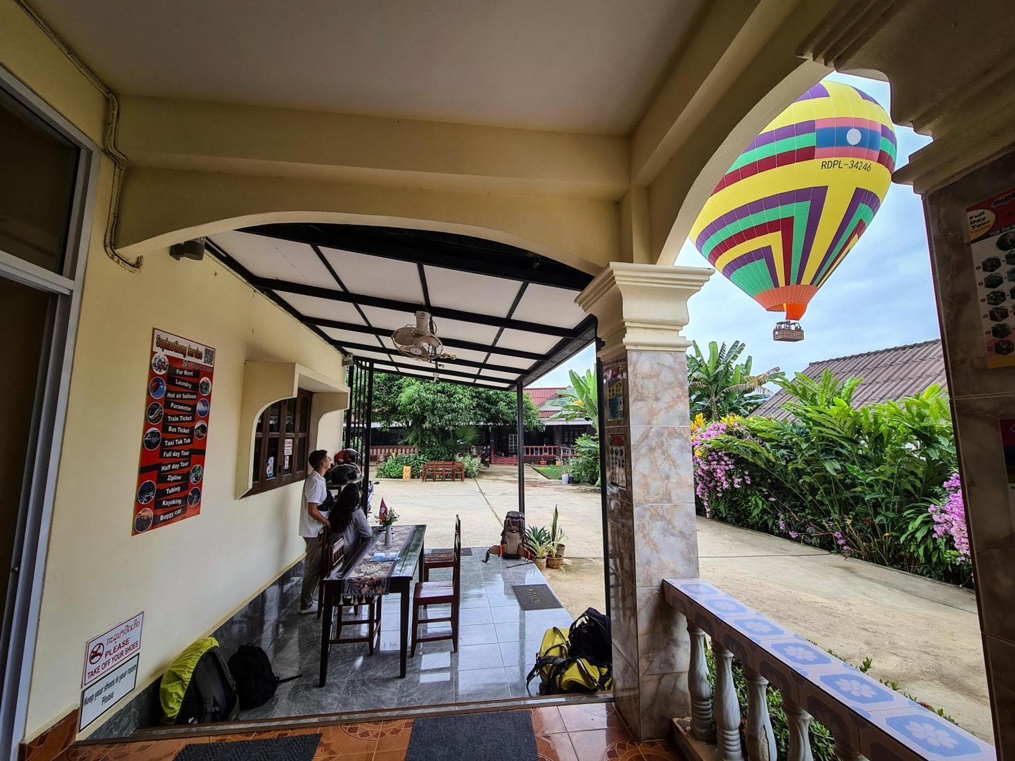 Saphaothong Guesthouse Ванг Виенг Екстериор снимка